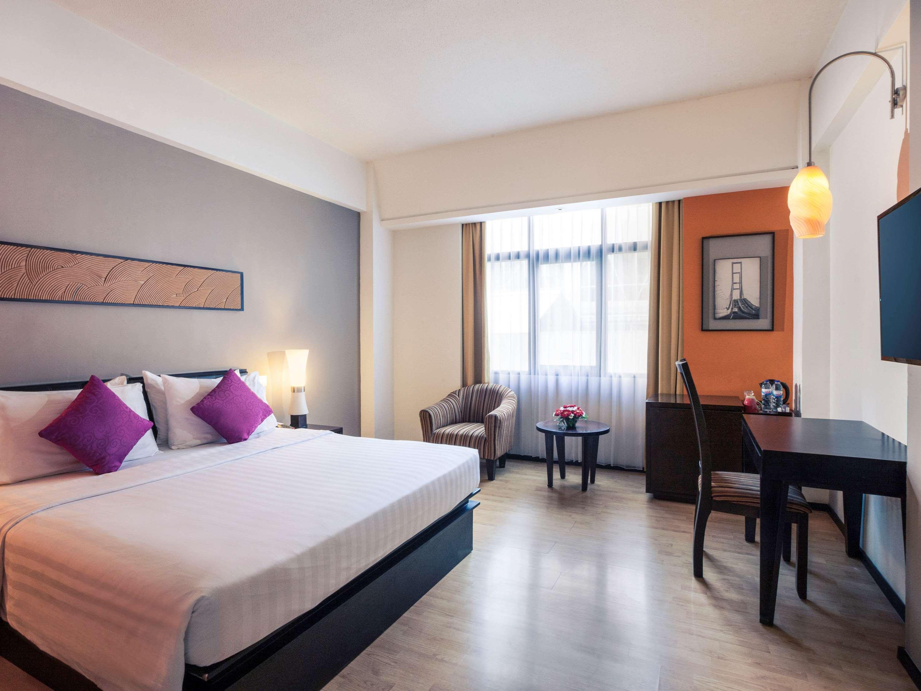 Mercure Surabaya Ngoại thất bức ảnh