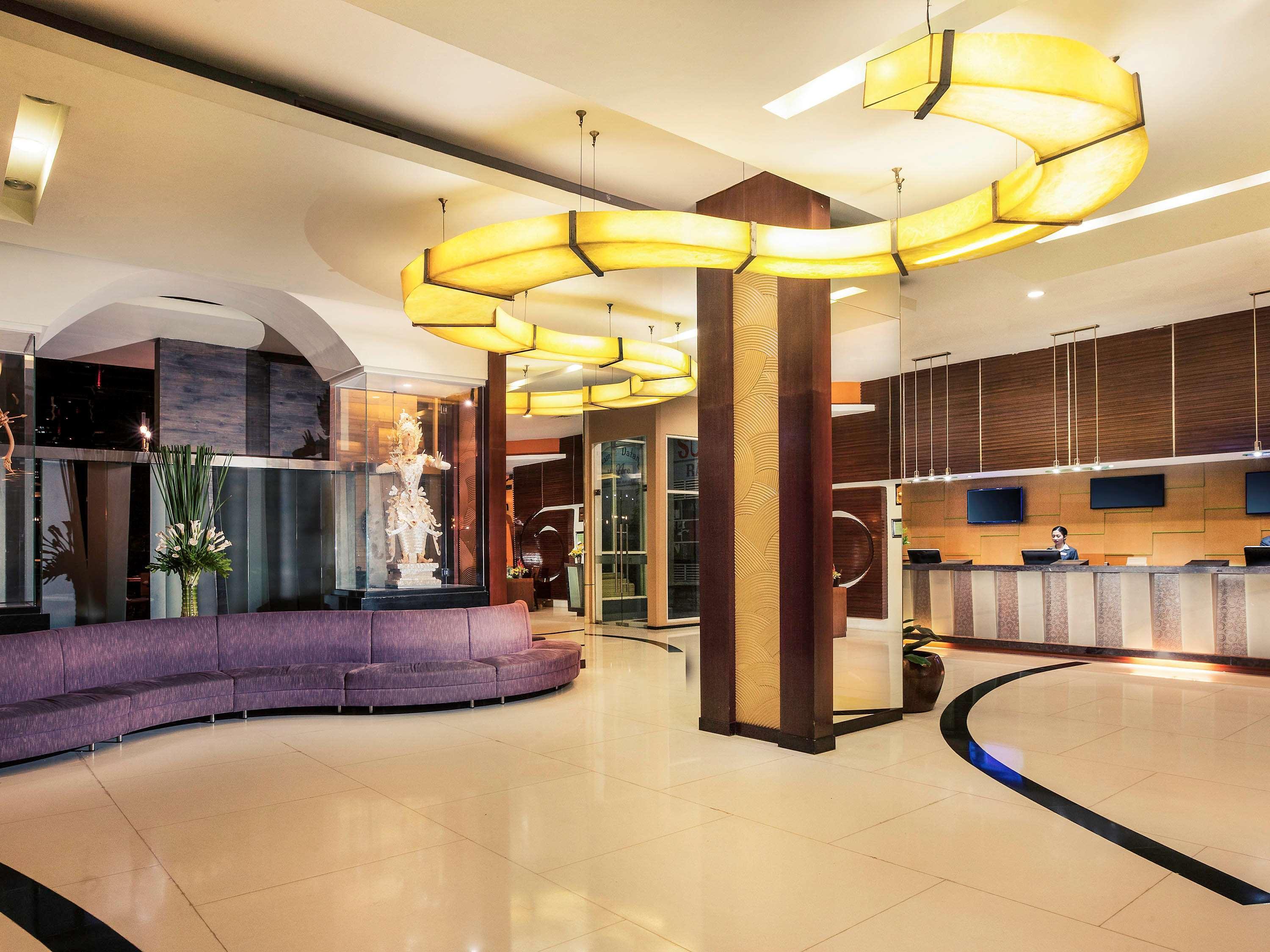 Mercure Surabaya Ngoại thất bức ảnh