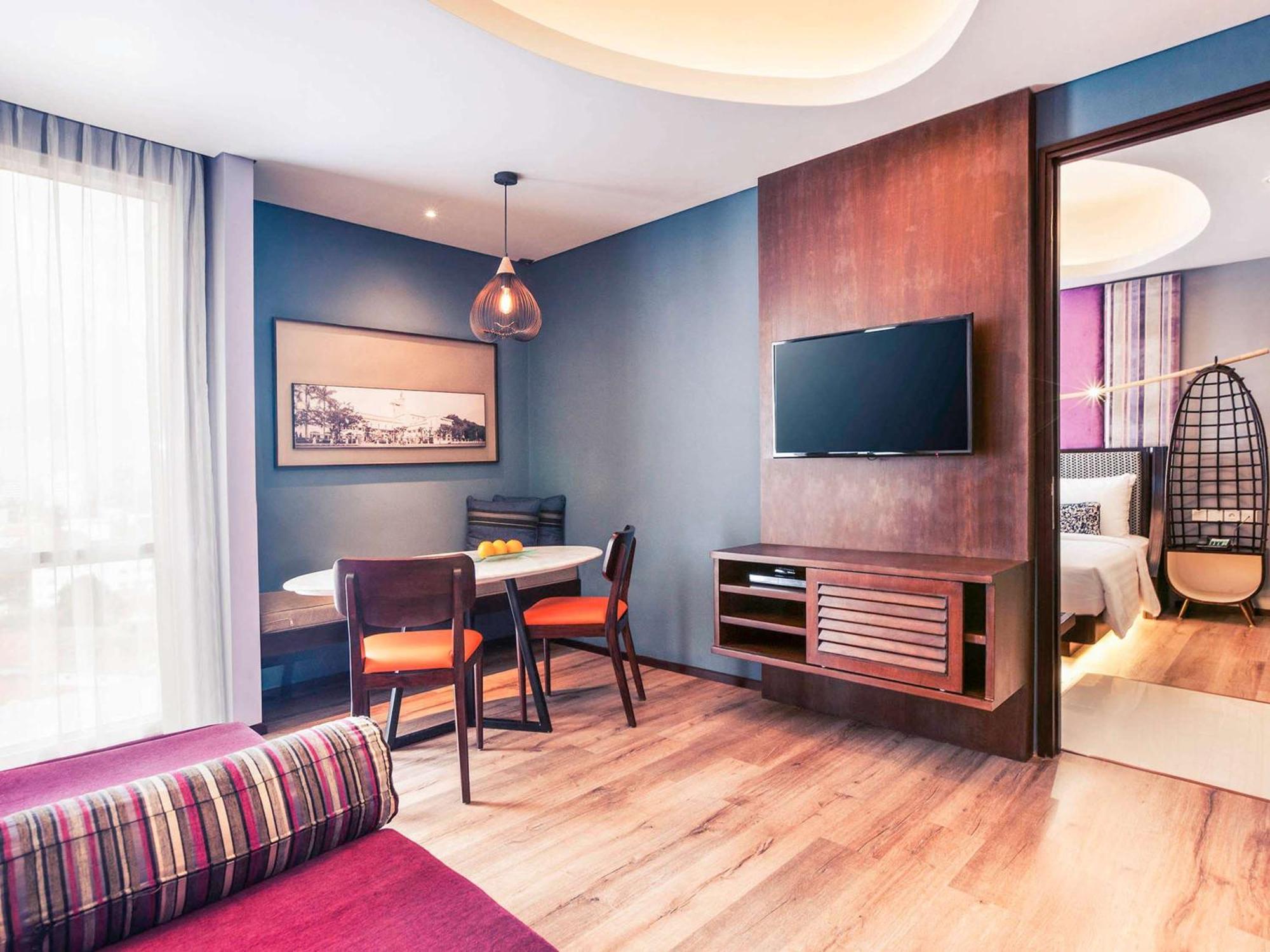 Mercure Surabaya Ngoại thất bức ảnh