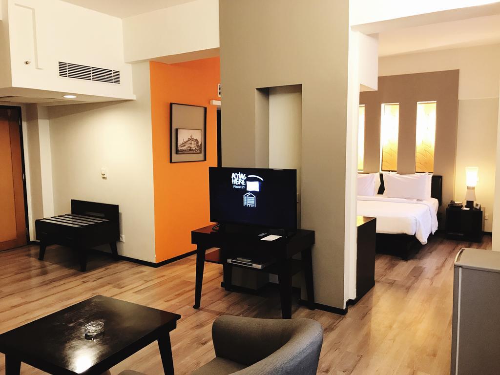 Mercure Surabaya Ngoại thất bức ảnh
