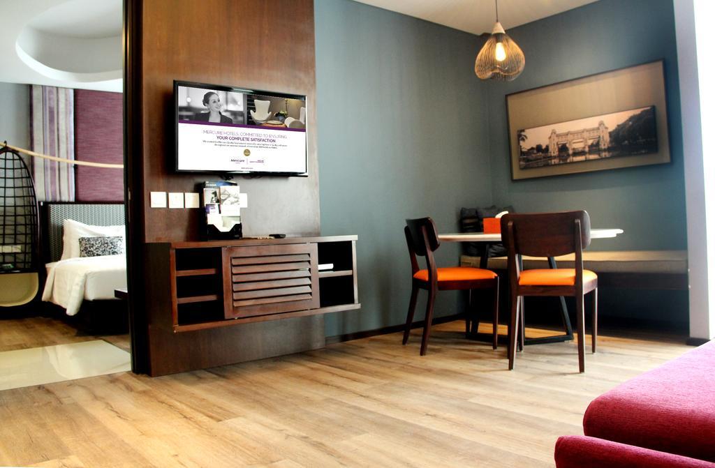 Mercure Surabaya Ngoại thất bức ảnh