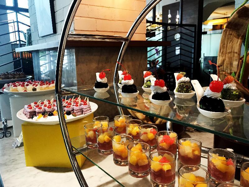 Mercure Surabaya Ngoại thất bức ảnh